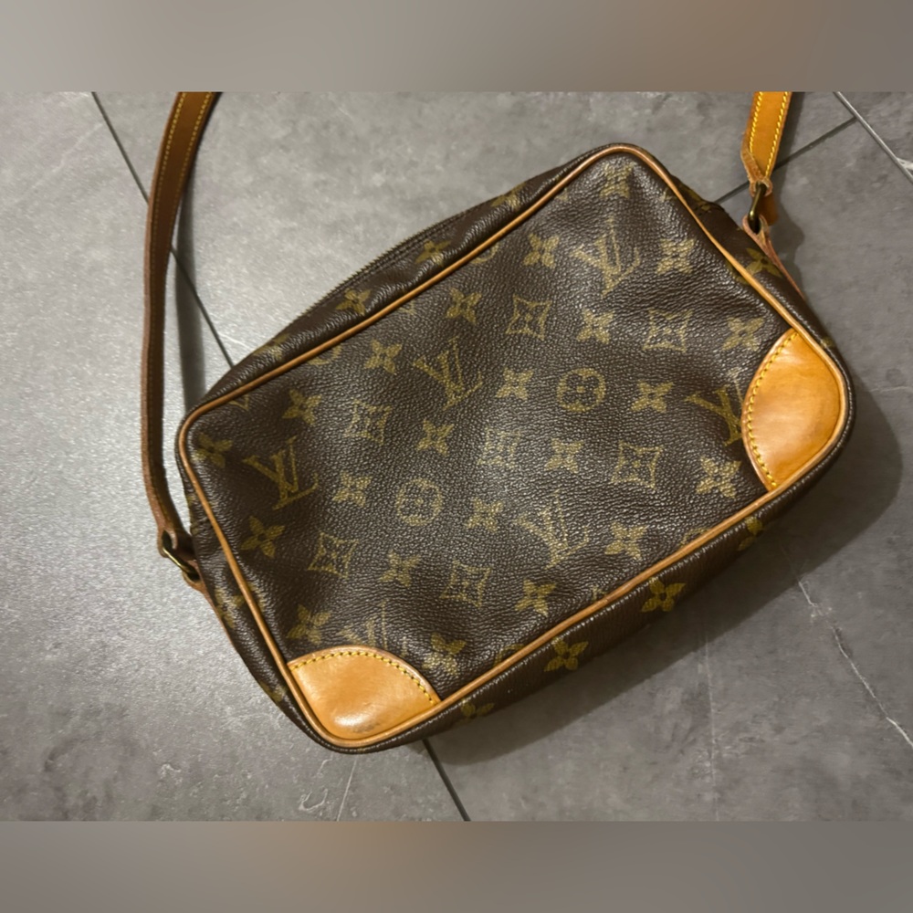 Louis Vuitton Monogram Trocadero 23 Vintage